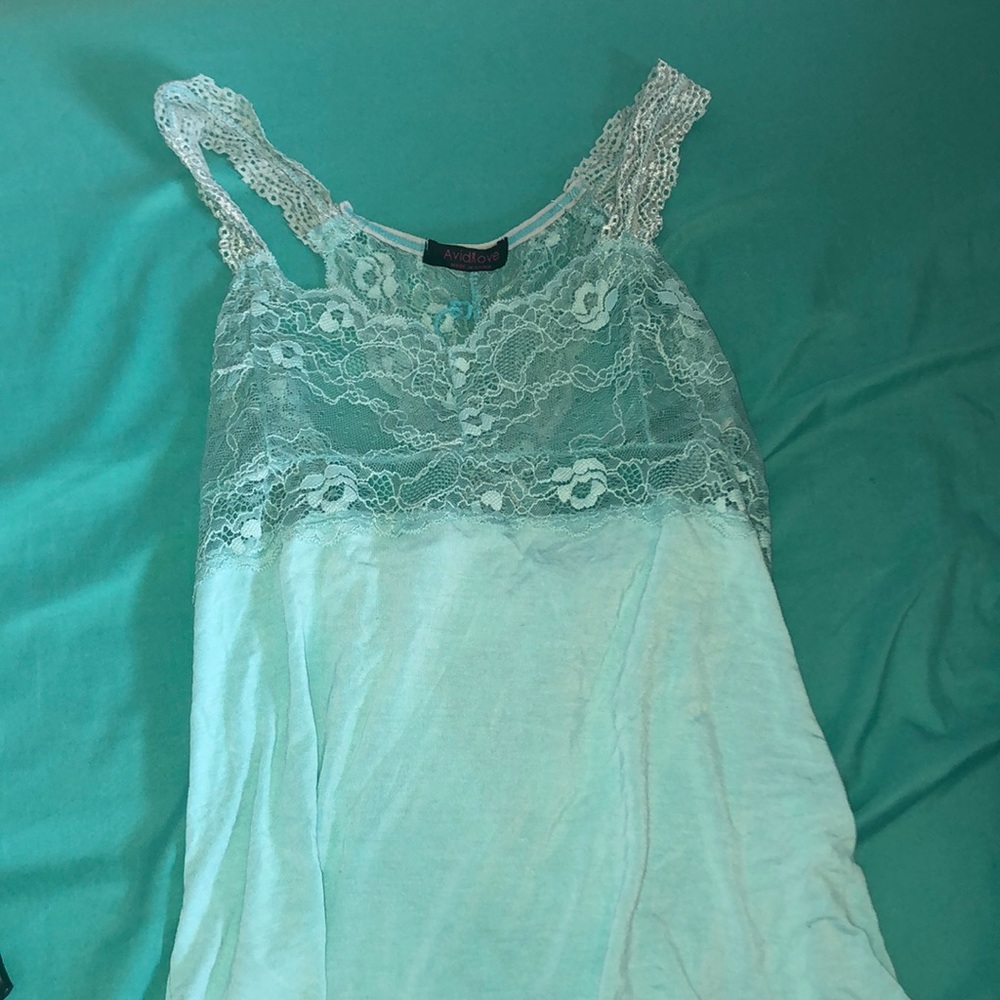Avid Love lacy turquoise tank Size L